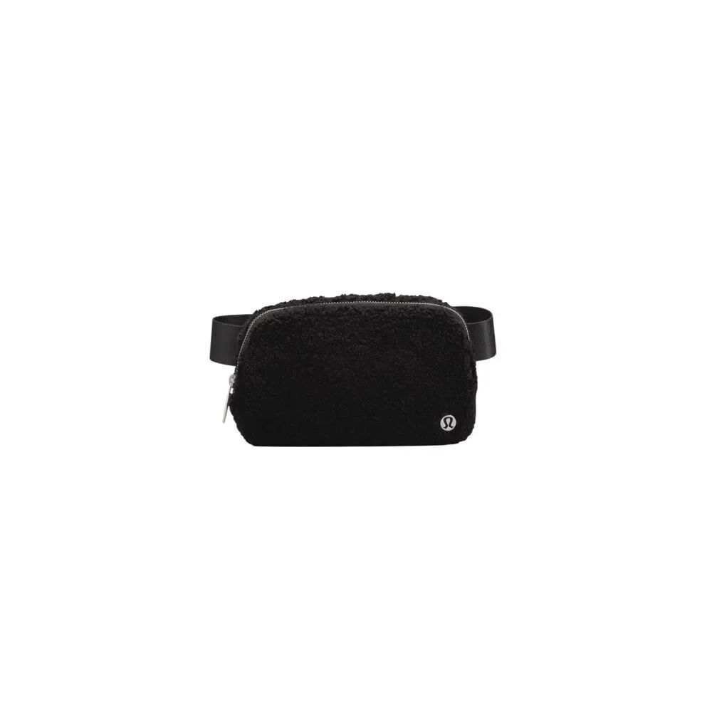 NWOT Lululemon Everywhere Fleece Black Belt Bag Fanny Pack Women's